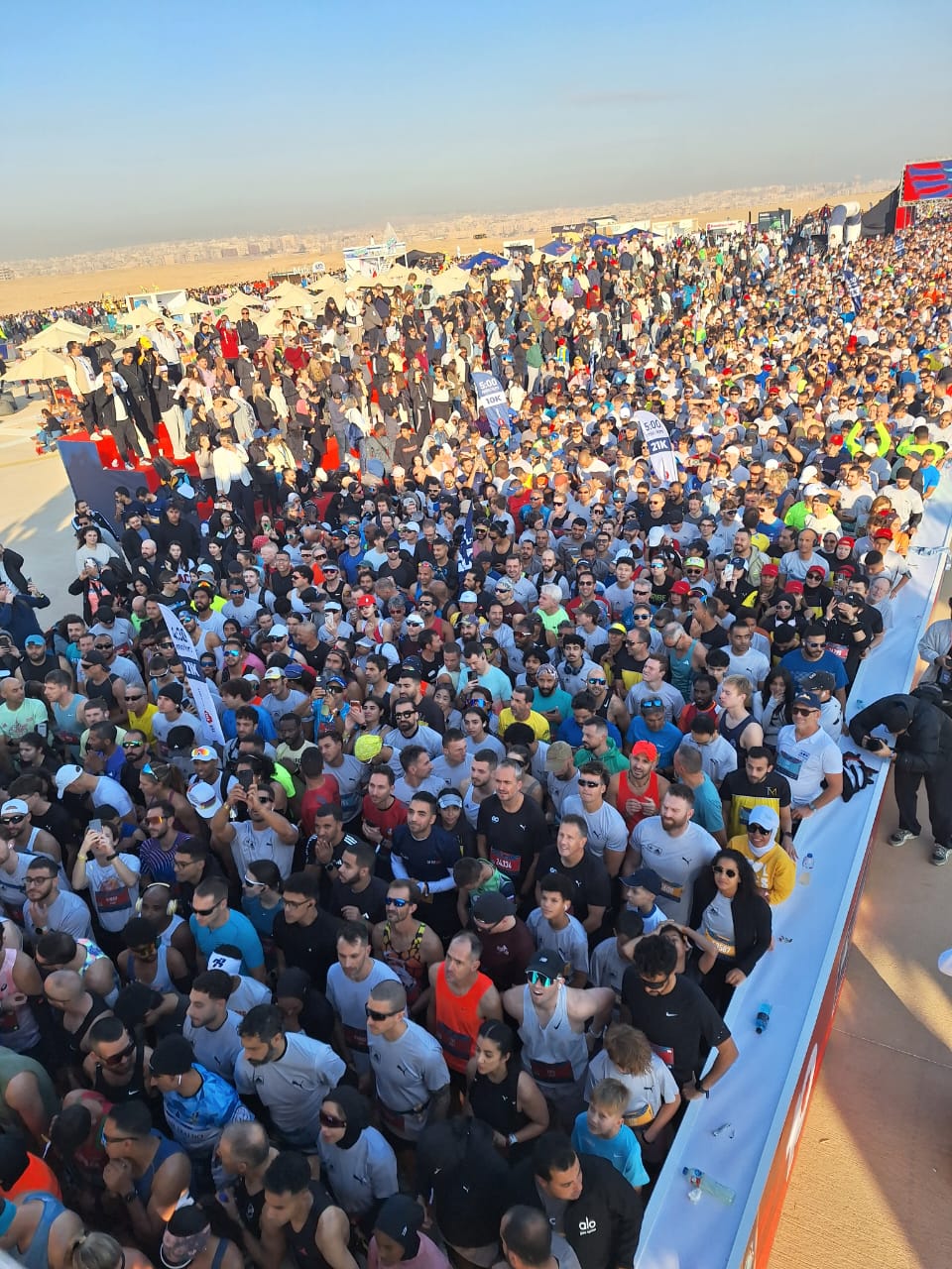 وزير الرياضة يطلق نصف ماراثون الأهرامات 2025 بمشاركة أكثر من 10 آلاف 4 141