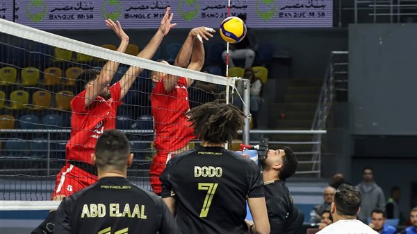 الأهلي يحقق الفوز