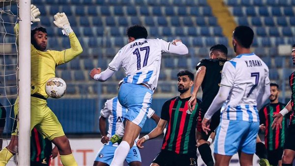 بيراميدز والجيش الملكي