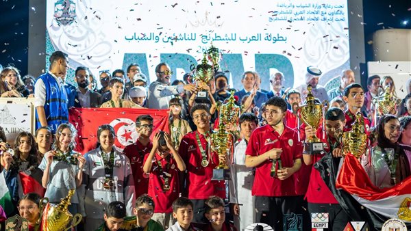 وزير الرياضة يهنئ