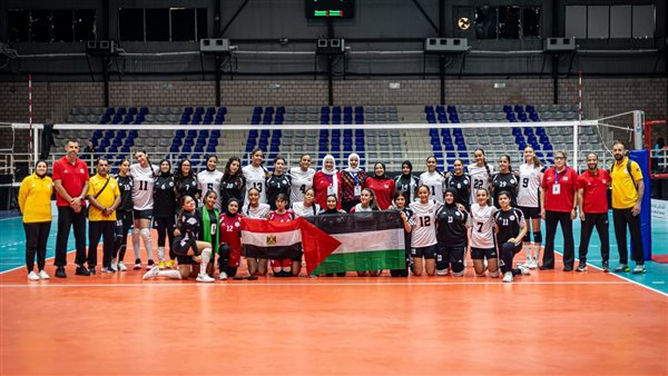 منتخب ناشئات الطائرة